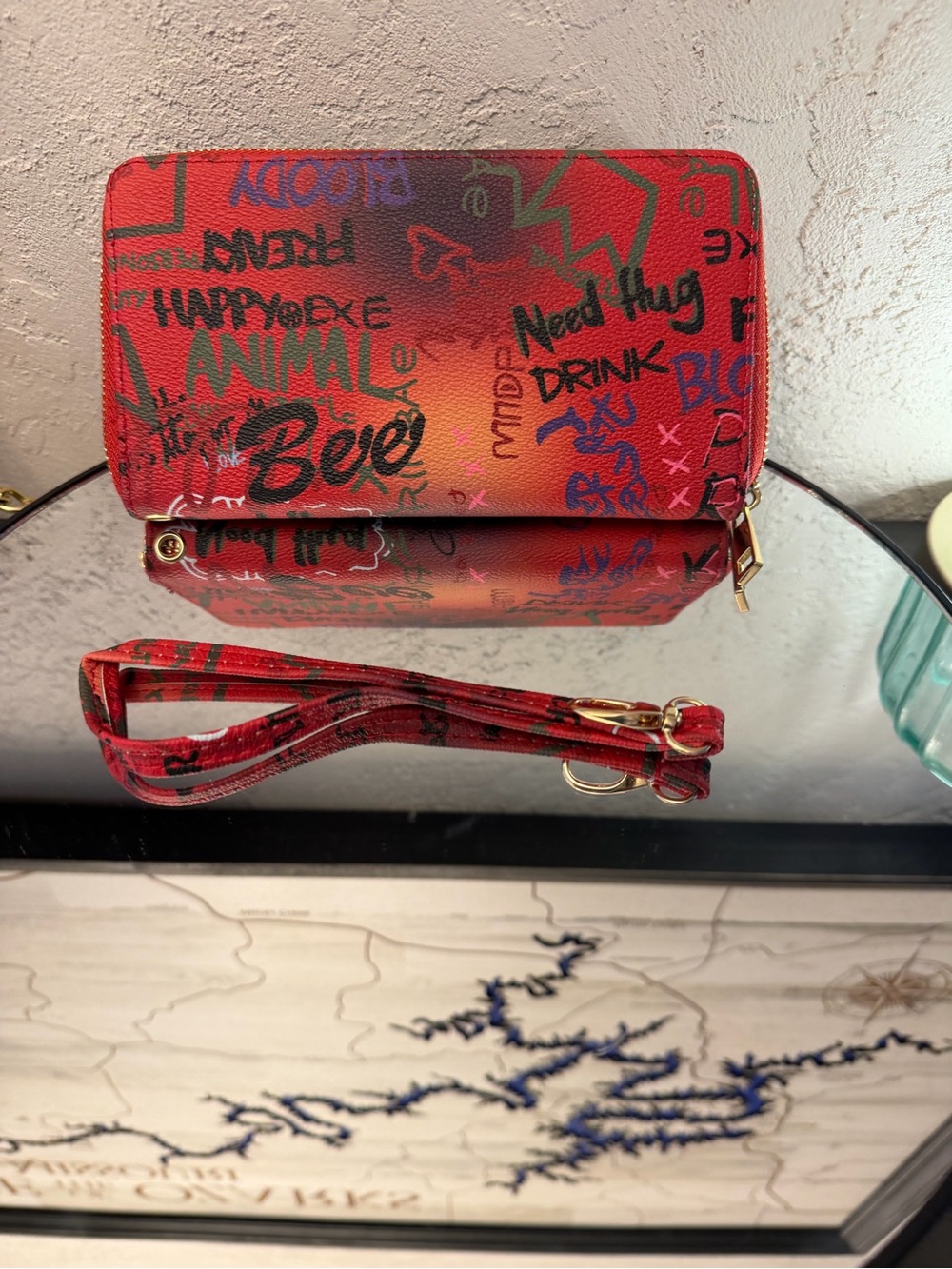 New Red Graffiti-Print Women’s Wristlet Wallet